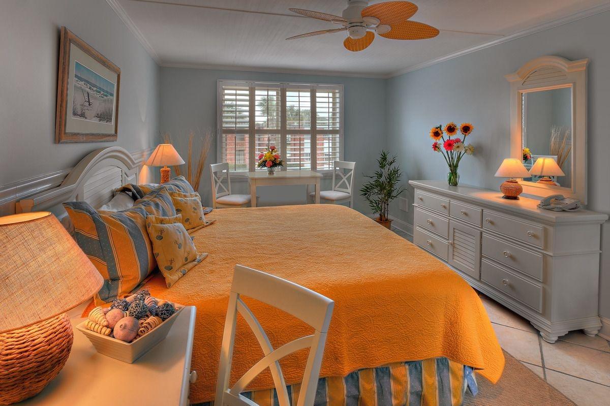 Oceanfront Litchfield Inn Полис Айлънд Стая снимка