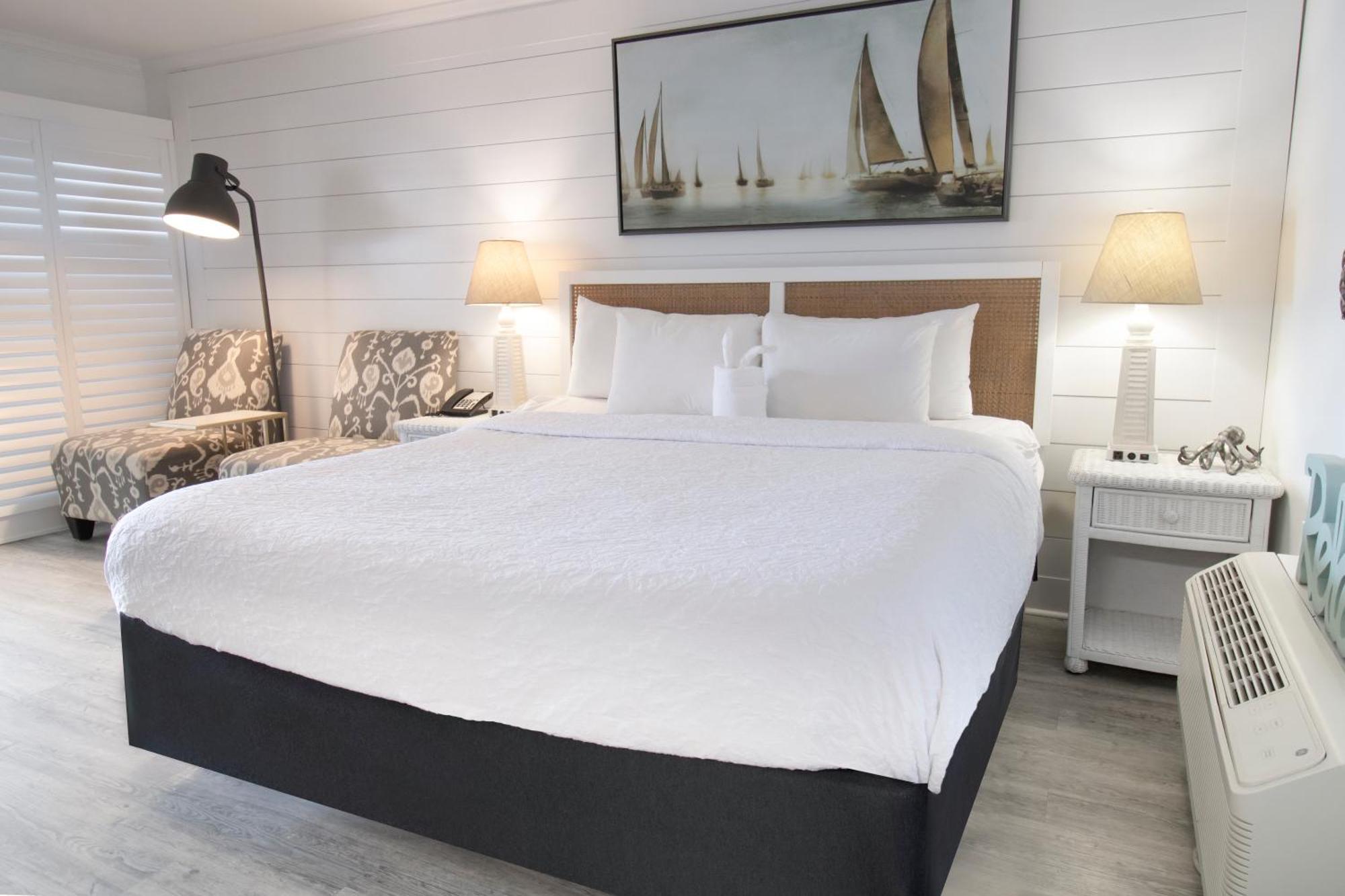 Oceanfront Litchfield Inn Полис Айлънд Екстериор снимка