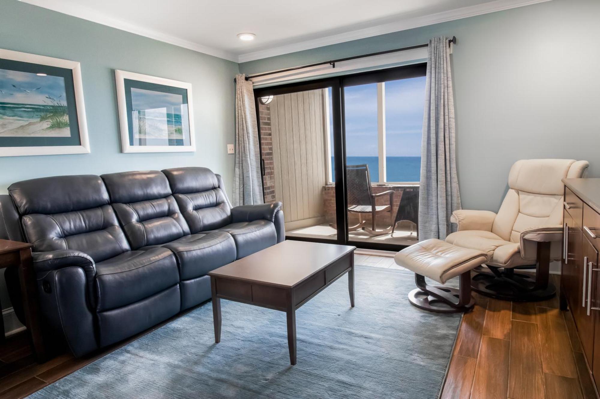 Oceanfront Litchfield Inn Полис Айлънд Екстериор снимка